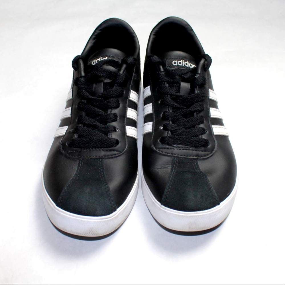 Adidas neo comfort footbed , 6.5 women’s youth 4.5